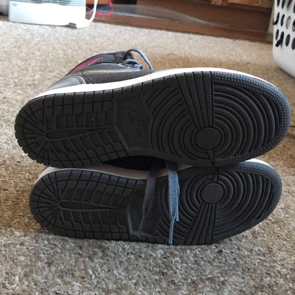 Air Jordan 1 - Picture 7 of 7